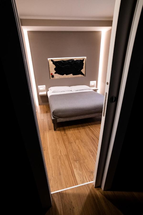 Lucrino 45 By Ale Hotel Rome Buitenkant foto
