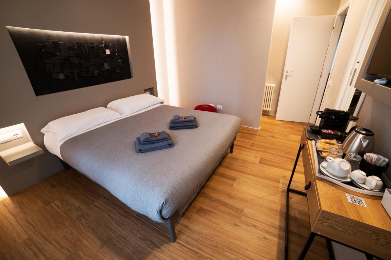 Lucrino 45 By Ale Hotel Rome Buitenkant foto